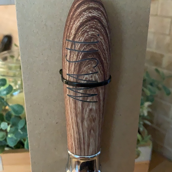 Rae Dunn “MASH” LL Farmhouse Potato Masher - Picture 4 of 8